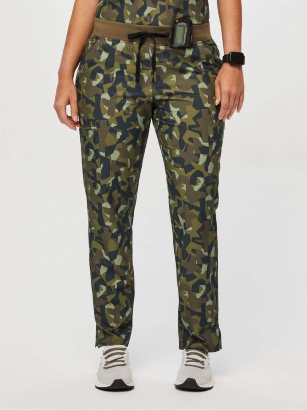 FIGS Printed FREEx Yola Slim Pant (Camo)